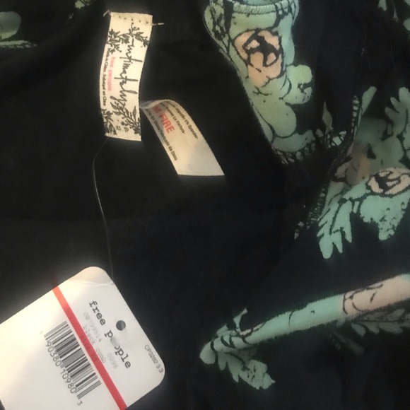 🤩Free people so much floral body suit🤩 - Picture 5 of 6